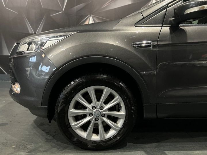 Ford Kuga 2.0 TDCI 150CH TITANIUM Gris F - 10