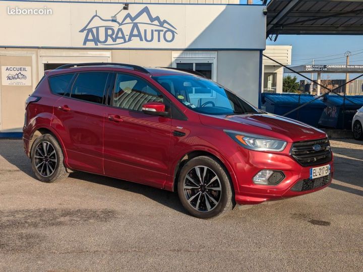 Ford Kuga 2.0 TDCi 16V 4x2 150 cv, ATTELAGE Rouge - 1