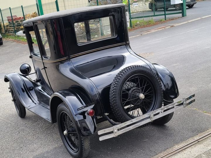 Ford Model T Doctor Coupe Noir - 7
