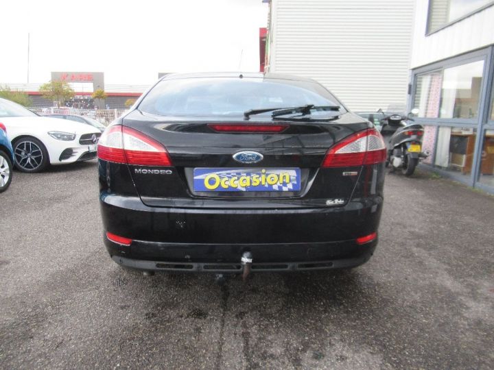 Ford Mondeo 2.0 TDCi 130 DPF Ghia A Noir - 5