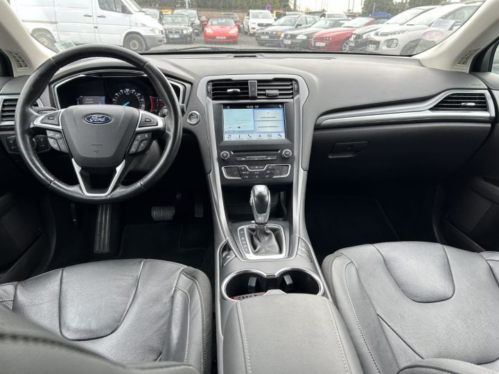 Ford Mondeo HYBRID MONDEO V A Trois Volumes (CD) 2.0 Hybrid 4x4 (190Cv)En l'état pour professionnel  - 5