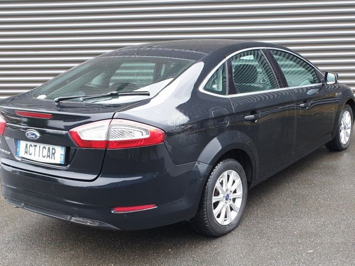 Ford Mondeo iii phase 2 1.6 tdci 115 titanium bv6 Noir Occasion - 23