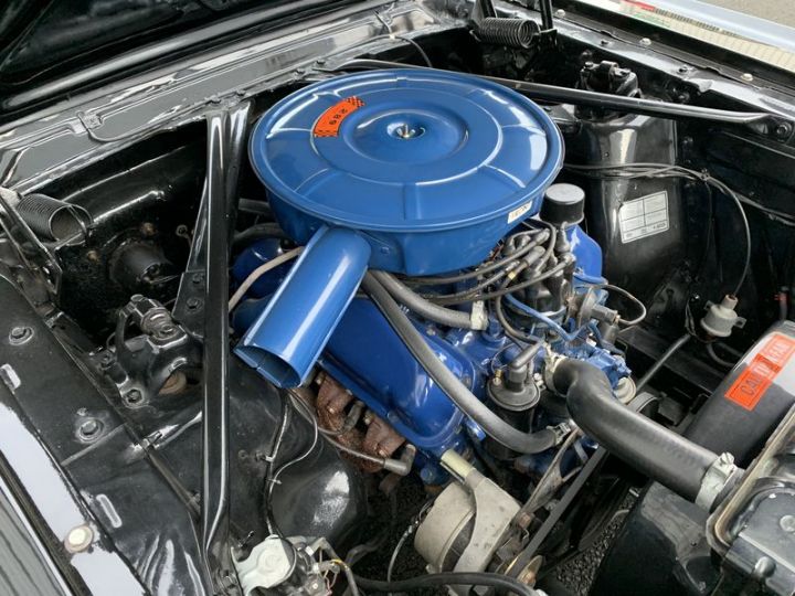Ford Mustang Noir - 23