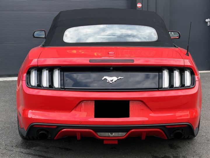 Ford Mustang ROUGE - 6