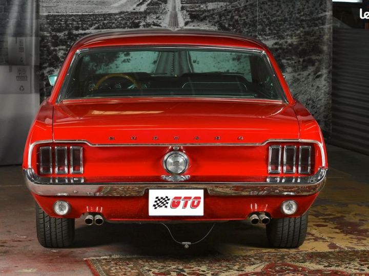 Ford Mustang 390 gt code s Rouge - 3