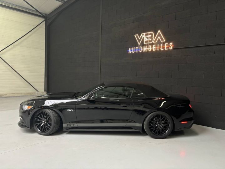 Ford Mustang (6) Convertible V8 BVA6 GT Noir - 4