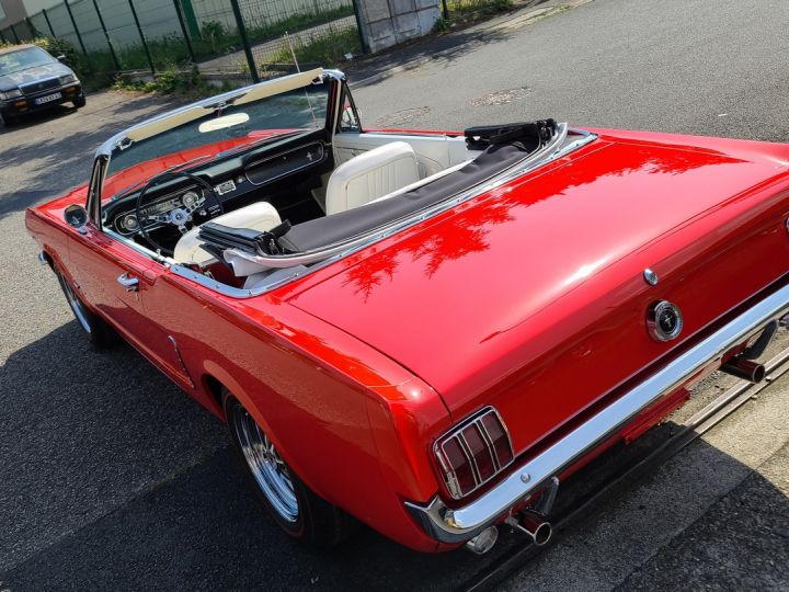 Ford Mustang Cabriolet V8 289 Code A, boite manuelle 4 Réservée  - 5