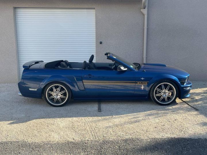 Ford Mustang Convertible CONVERTIBLE GT CS BLEU - 11