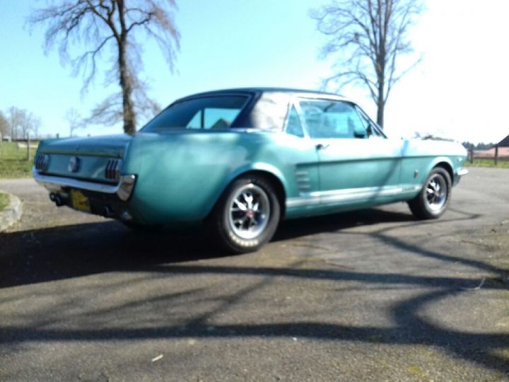 Ford Mustang COUPE 66 GT BLEU - 4
