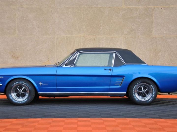 Ford Mustang COUPE V8 4.7 289CI EN FRANCE Bleu - 4