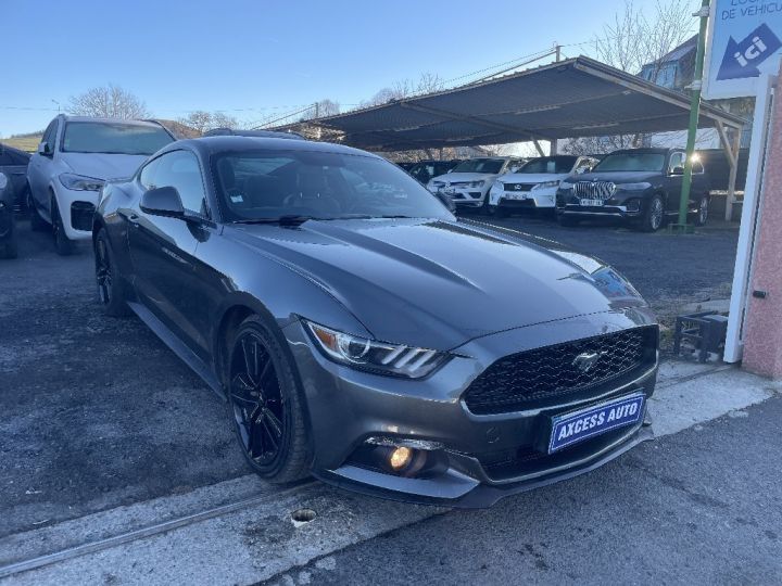 Ford Mustang FASTBACK 2.3 EcoBoost 317  Gris - 9