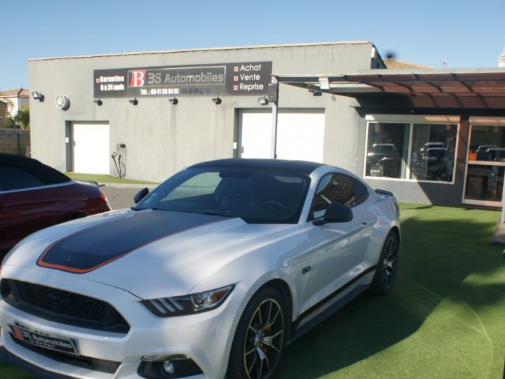 Ford Mustang FASTBACK 5.0 V8 421CH GT Blanc - 1