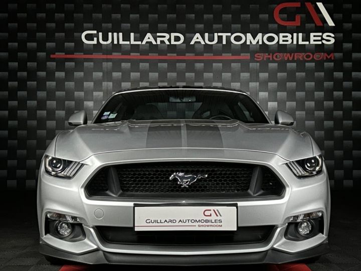 Ford Mustang FASTBACK 5.0 V8 421ch GT BVM6 GRIS CLAIR - 2