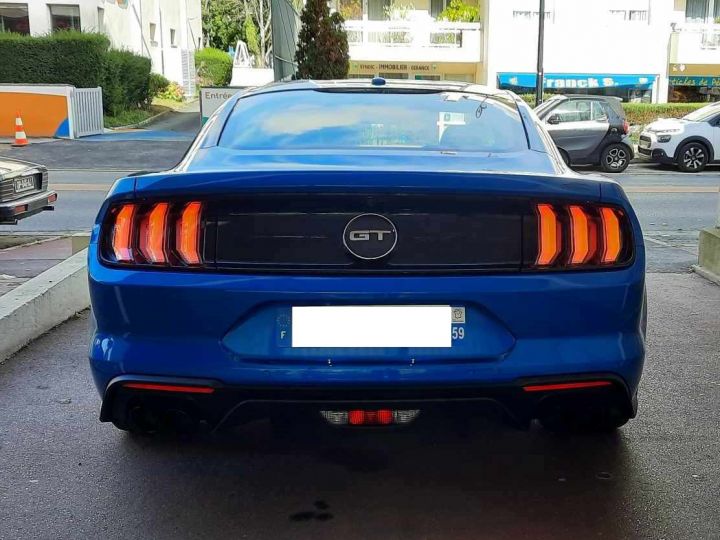 Ford Mustang Ford Mustang Fastback V8 5.0 BVA10 GT Bleu - 6