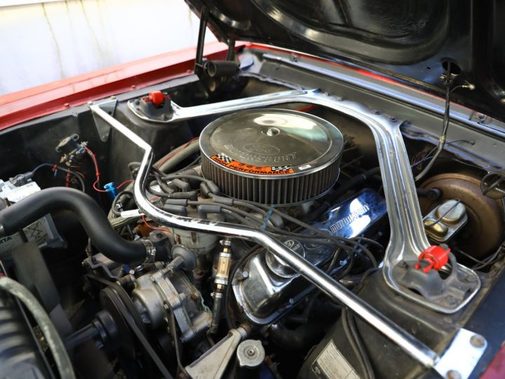 Ford Mustang FORD MUSTANG HARD TOP 1967 / MOTEUR 302 CI / BVA / ECHAPPEMENT SPORT / ENTRETENUE Bordeaux - 44