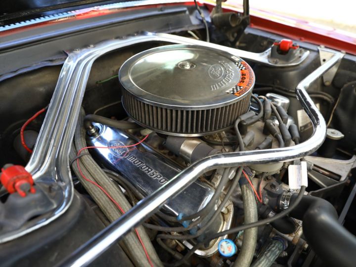 Ford Mustang FORD MUSTANG HARD TOP 1967 / MOTEUR 302 CI / BVA / ECHAPPEMENT SPORT / ENTRETENUE Bordeaux - 46