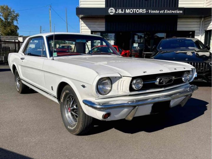 Ford Mustang GT Blanc Laqué - 1