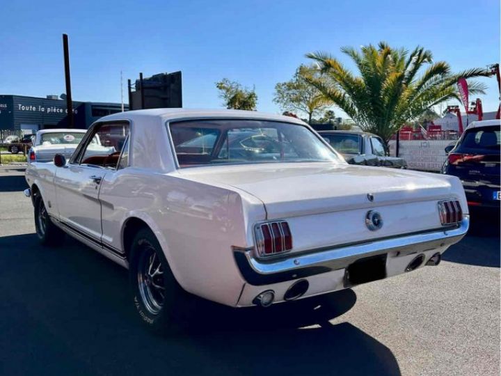 Ford Mustang GT Blanc Laqué - 6