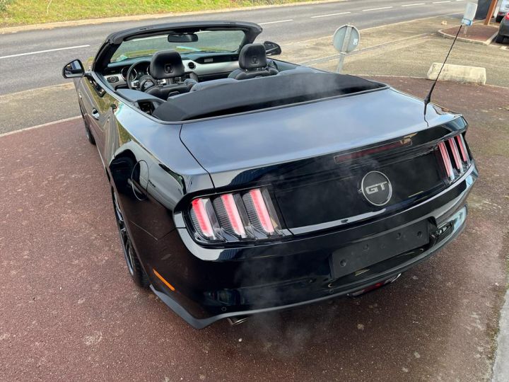 Ford Mustang GT 5.0 V8 421ch cabriolet Noir Occasion - 2