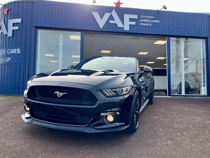 Ford Mustang GT 5.0 V8 421ch cabriolet Noir Occasion - 1