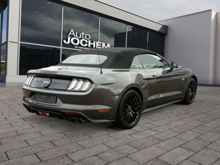 Ford Mustang GT v8 450ch Premiere main Garantie GRIS - 5