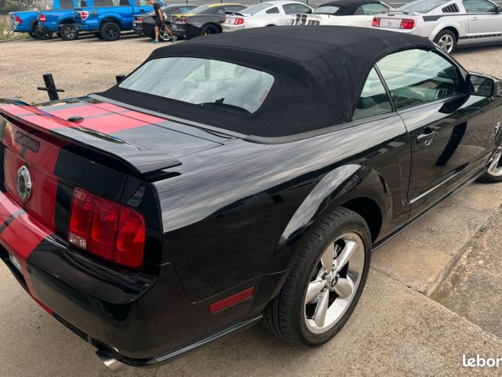 Ford Mustang GT V8 45e Anniversaire Noir - 3