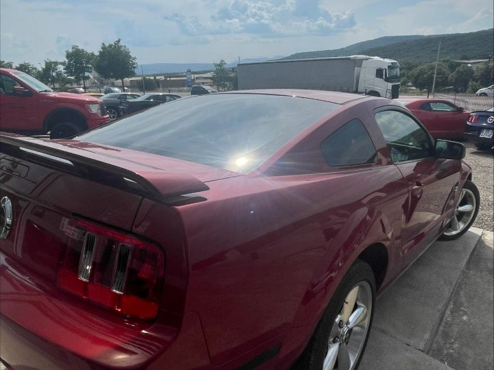 Ford Mustang GT V8 45th 4.6 Rouge - 4
