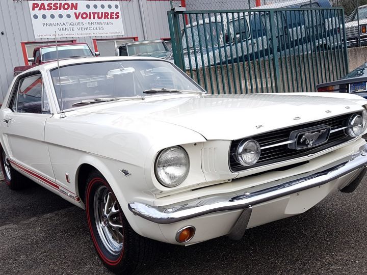 Ford Mustang HARDTOP COUPE 29.900 €  - 1