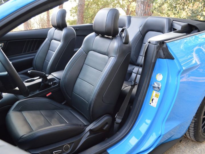 Ford Mustang RARE FORD MUSTANG VI GT CABRIOLET 5.0 V8 421ch BOITE MANUELLE FULL OPTION SERIE LIMITEE BLUE EDITION BLUE GRABBER - 44