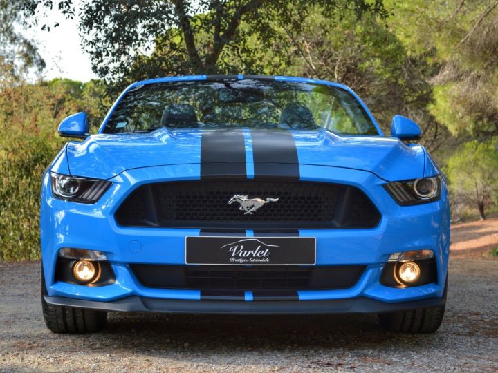 Ford Mustang RARE FORD MUSTANG VI GT CABRIOLET 5.0 V8 421ch BOITE MANUELLE FULL OPTIONS SERIE LIMITEE BLUE EDITION Blue Grabber - 2