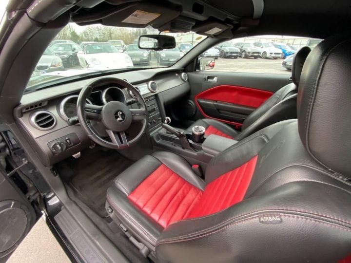 Ford Mustang Shelby GT500 Restauration Compléte Noir - 10