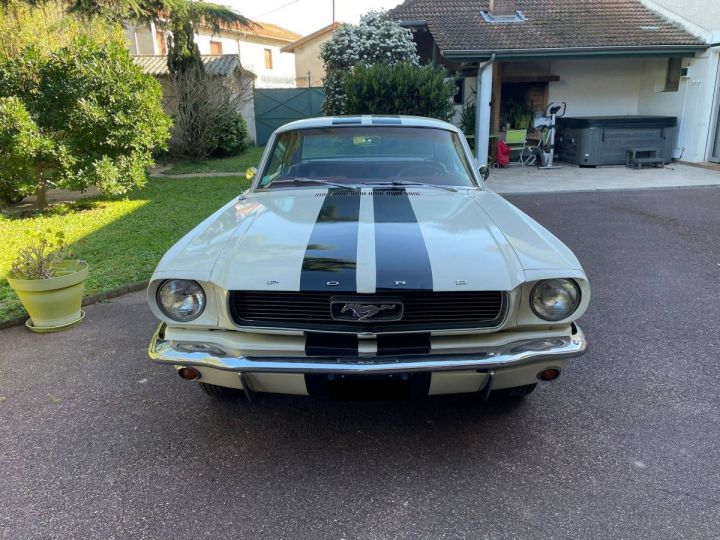 Ford Mustang V8 289ci 1966 Coupe de 1966 BEIGE CLAIR - 3