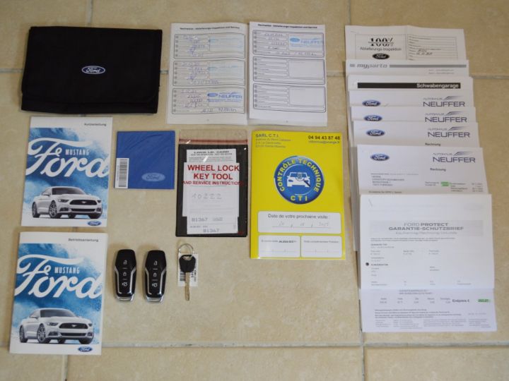 Ford Mustang VI GT CABRIOLET 5.0 V8 421ch BOITE MANUELLE FULL OPTIONS SERIE LIMITEE BLUE EDITION Blue Grabber - 48