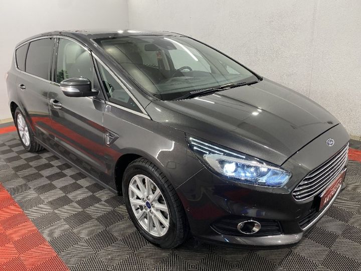 Ford S-MAX 2.0 TDCi 180 SetS Powershift Titanium 5plc +2018 Grise - 5