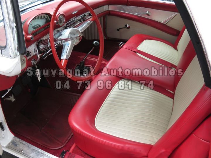 Ford Thunderbird 1 ( classic birds ) blanche intérieur rouge et blanc - 9