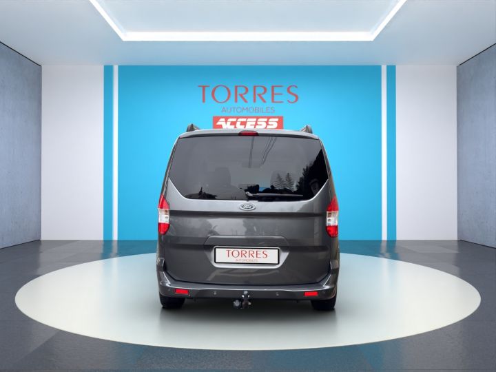 Ford Tourneo Connect Tourneo 100 ch essence Titanium 1ere Main  - 5