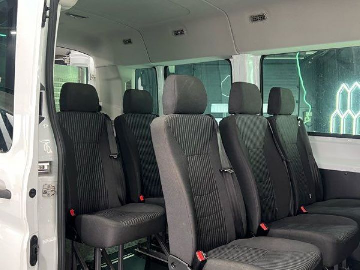 Ford Transit 125ch – 9 places Adapté aux enfants et personnes en situation de handicap Blanc - 6