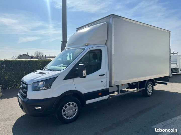 Ford Transit 23490 ht caisse 20m3 hayon  - 2