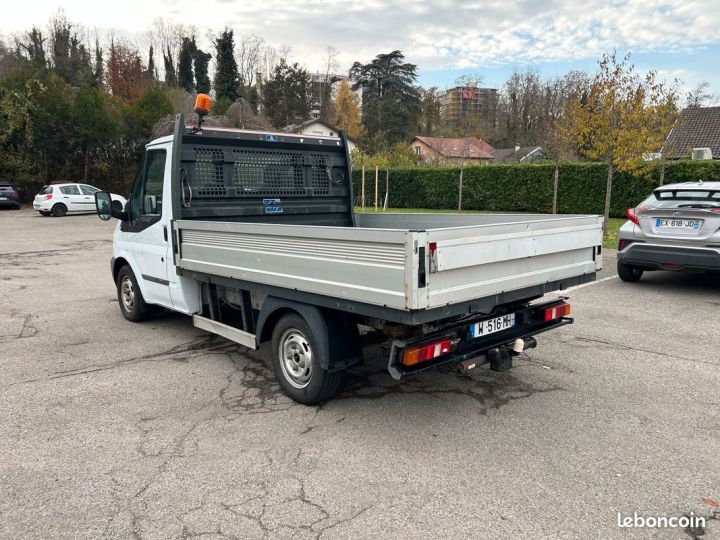 Ford Transit Plateau 2.2 TDCI 100 1ere Main Moteur à chaîne 8990 euros Blanc - 2