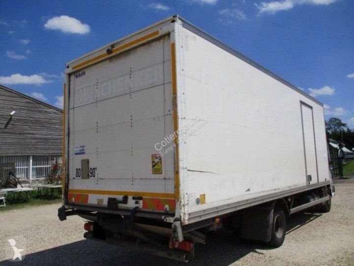 Fourgon Iveco Caisse Fourgon 120 E 21 P tector  - 3