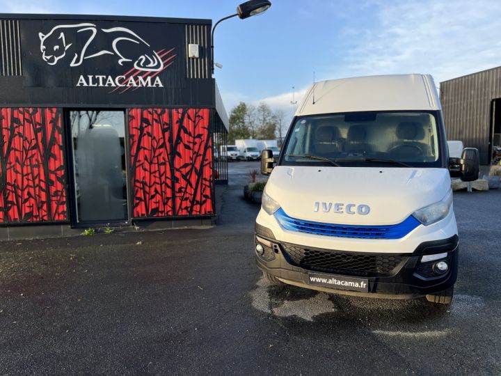 Fourgon Iveco Daily Caisse Fourgon 35C14 FOURGON L3H2 GNV V12 H2 PORTE LATERALE BLANC - 10