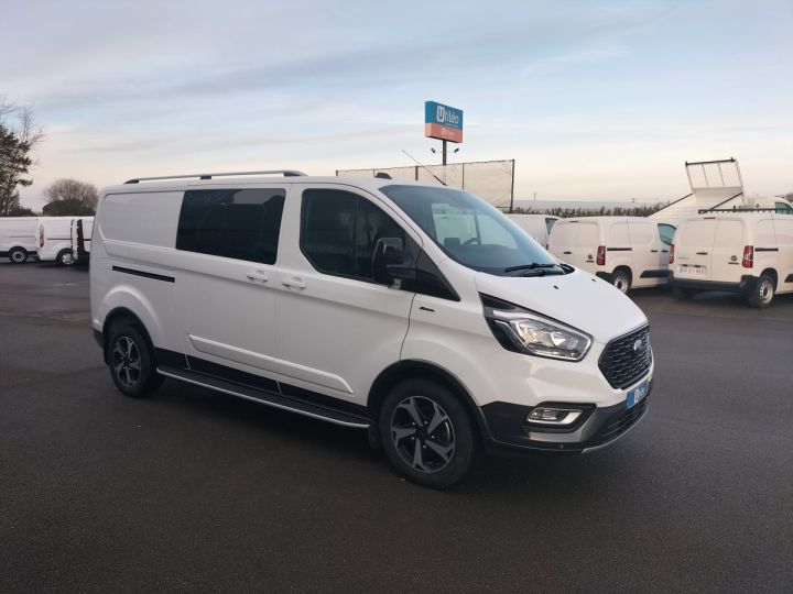 Fourgon Ford Transit Fourgon Double cabine CUSTOM 320 L2H1 2.0L 170CH BVA ACTIVE CABINE APPRONDIE 5 PLACES BLANC - 2