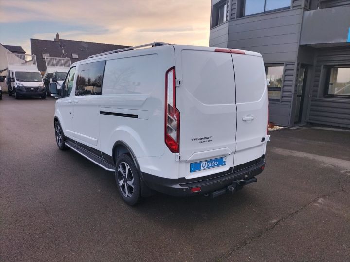 Fourgon Ford Transit Fourgon Double cabine CUSTOM 320 L2H1 2.0L 170CH BVA ACTIVE CABINE APPRONDIE 5 PLACES BLANC - 4