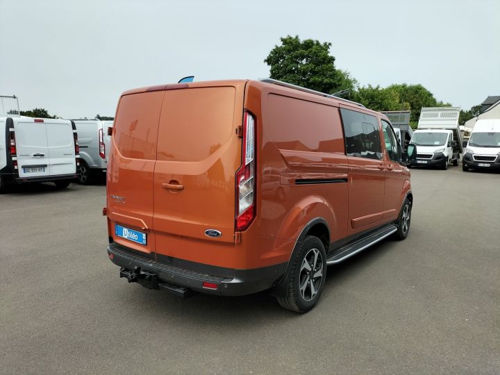 Fourgon Ford Transit Fourgon Double cabine CUSTOM 320 L2H1 2.0L 170CH BVA ACTIVE CABINE APPRONDIE 5 PLACES ORANGE - 3