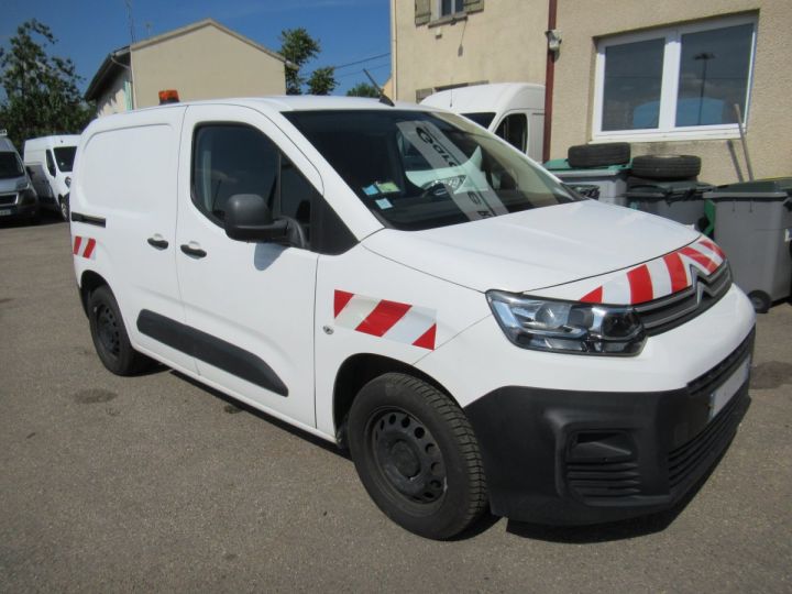 Fourgon Citroen Berlingo Fourgon tolé HDI 100 3 PLACES  Occasion - 2