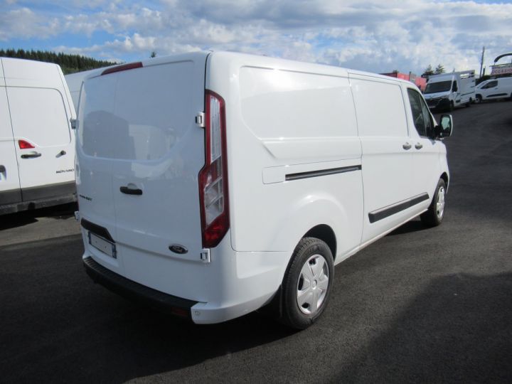 Fourgon Ford Transit Fourgon tolé CUSTOM L2H1 TDCI 130 (2 portes latérales)  - 3