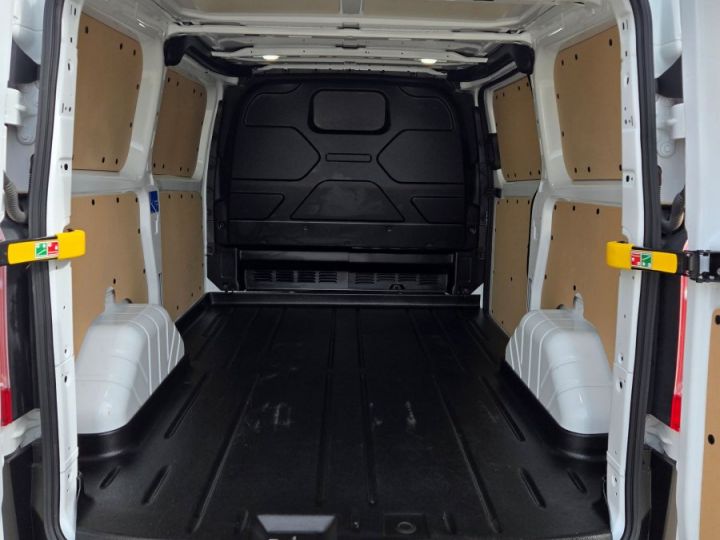 Fourgon Ford Transit Fourgon tolé CUSTOM TRAIL TDCI 130CV  BLANC  - 4