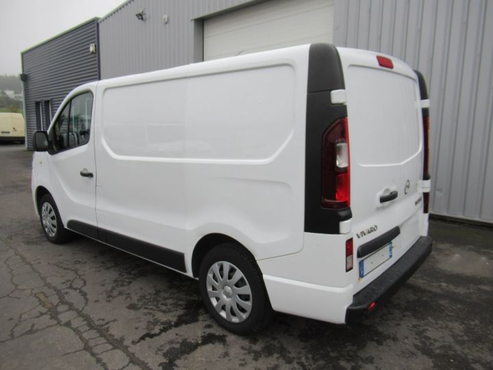 Fourgon Opel Vivaro Fourgon tolé L1H1 DCI 125  - 4