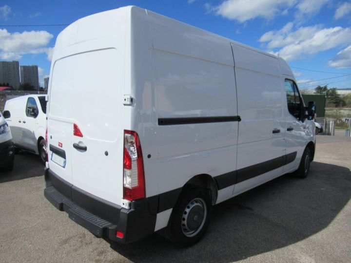 Fourgon Renault Master Fourgon tolé L2H2 DCI 135  Occasion - 3