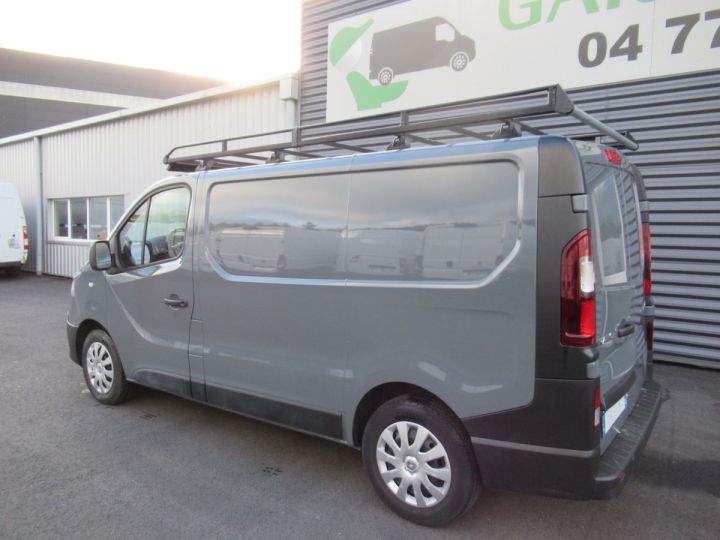 Fourgon Renault Trafic Fourgon tolé L1H1 DCI 120   - 4